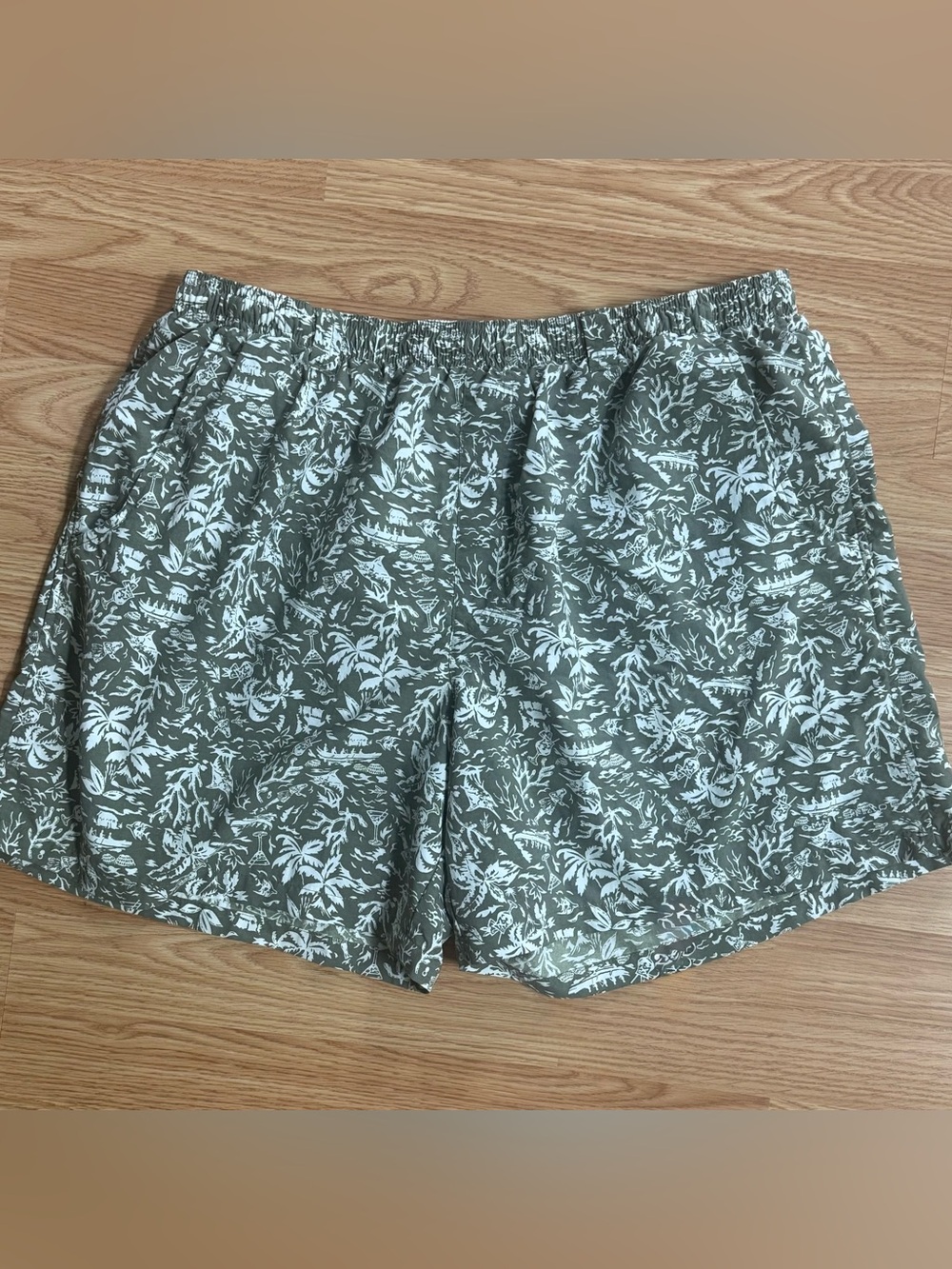Columbia PFG Tropical Print Swim Trunks XL